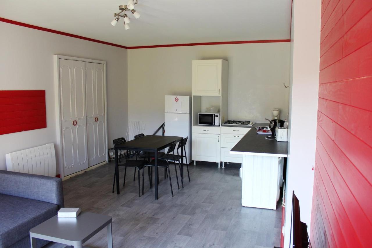 Maison Charmante A Saint-Patrice Avec Jardin Prive Екстер'єр фото